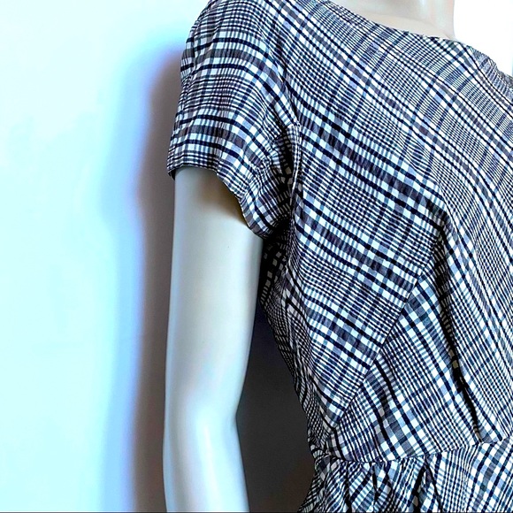 Vintage Beautiful Dress - Picture 8 of 10